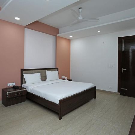 普里 Spot On 74347 Satyam Bhawan酒店 外观 照片