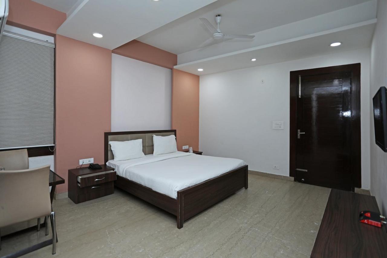 普里 Spot On 74347 Satyam Bhawan酒店 外观 照片